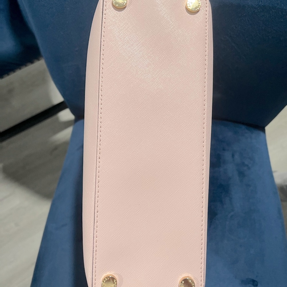 Michael Kors Adjustable/Removable Strap Handbag P… - image 4